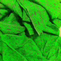 Продавам Зелен килим / покривало за легло  Ново, снимка 4 - Килими - 43126422