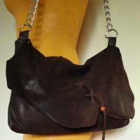 Дамска чанта от естествена кожа с капак в #Бохо стил! Ръчна изработка!, снимка 1 - Чанти - 34655605