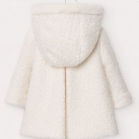 Елегантно бебешко палтенце от фин косъм за момиче Mayoral , снимка 4 - Бебешки якета и елеци - 34600658