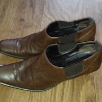 Продавам дамски обувки Giorgio Armani , снимка 3 - Дамски ежедневни обувки - 43772416