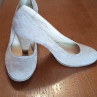 Дамски обувки, снимка 2 - Дамски обувки на ток - 37980853