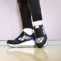 Дамски спортни обувки YD4362-04 black -45лв., снимка 4 - Дамски ежедневни обувки - 38358706