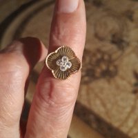 Нов златен пръстен 14К злато -СПЕШНО, снимка 5 - Пръстени - 39283179