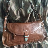 Винтидж чанта от естествена кожа / genuine leather handbag, снимка 3 - Чанти - 43360340