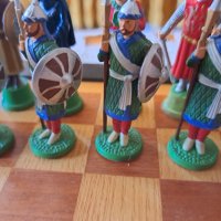 Изящен шах с оловни фигури, снимка 5 - Колекции - 43918797