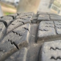 Зимни гуми , снимка 5 - Гуми и джанти - 35216903