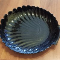 6 чинии във формата на миди от черно стъкло, снимка 1 - Чинии - 43127869