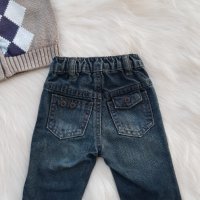 Бебешка жилетка H&M Мики Маус, дънки и боди 0-3 месеца , снимка 6 - Комплекти за бебе - 42956725