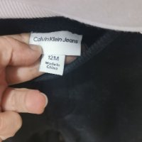 Calvin Klein Jeans детски комплект 12 месеца , снимка 2 - Комплекти за бебе - 43893182