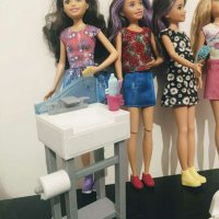 Барби Скипър кукли детегледачка комплект за баня и тоалетна кукла Barbie Skipper, снимка 8 - Кукли - 29068696