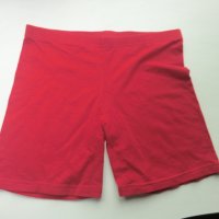 Червен къс клин, снимка 1 - Къси панталони и бермуди - 36958855