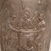 Немска старинна чаша на столче от калай 250 мл. забавни кръчмарски сцени, снимка 3 - Други ценни предмети - 43186312