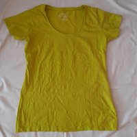 зелена тениска, снимка 1 - Тениски - 26281300