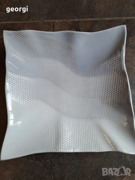 Goebel немско квадратно порцеланово плато 6/6, снимка 1