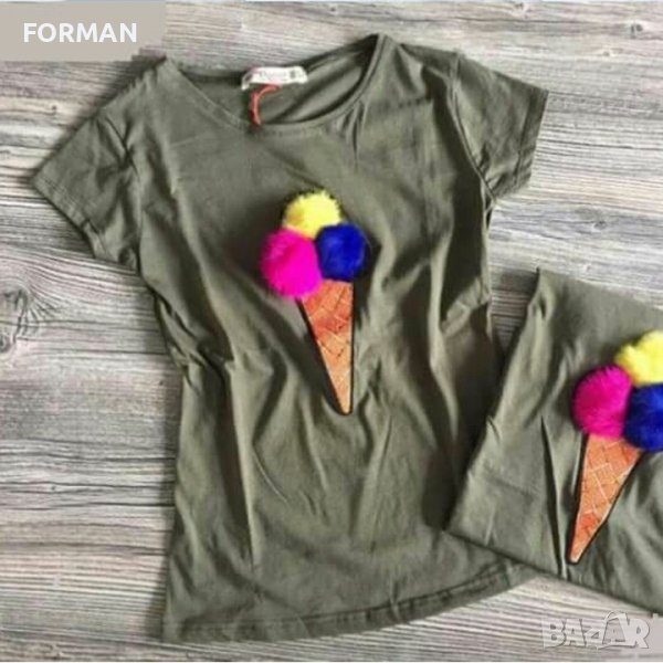 Зелена тениска с обемни пъстри пухчета, снимка 1