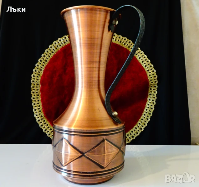 Медна кана за вино 2 л.,чиста мед,релеф. , снимка 1