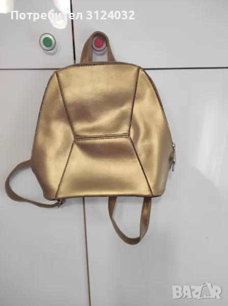 Продавам дамска раница , снимка 1