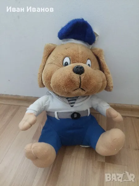 Куче плюшено кафяво с дрехи, снимка 1