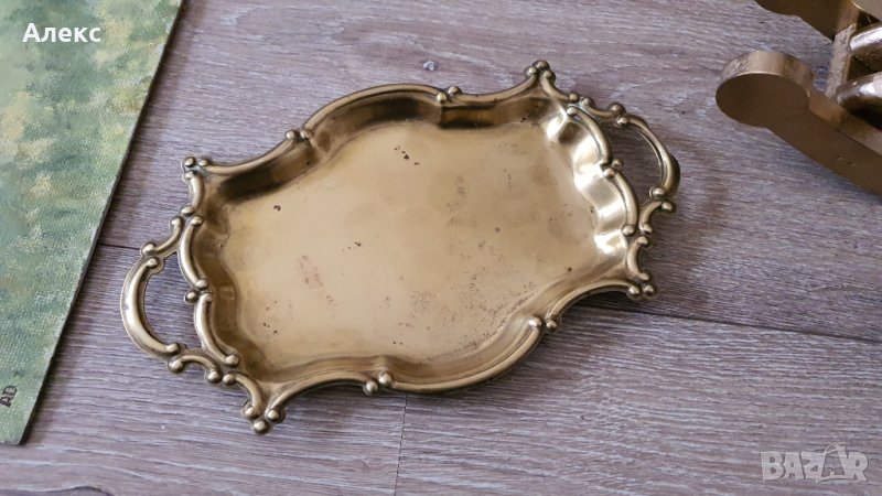 Изящно старо бронзово подносче., снимка 1