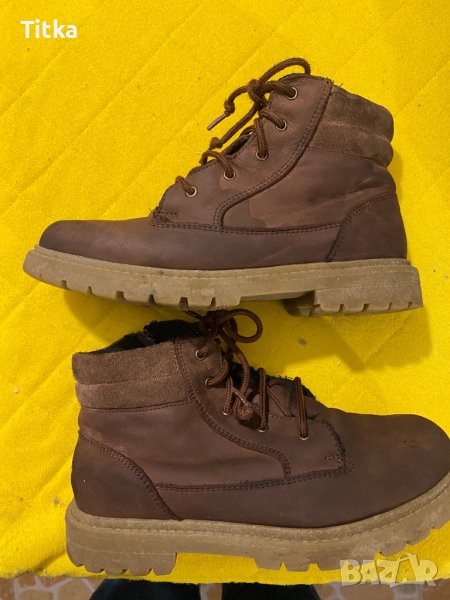 Ботуши естествена кожа 35 номер + торба дрешки, снимка 1