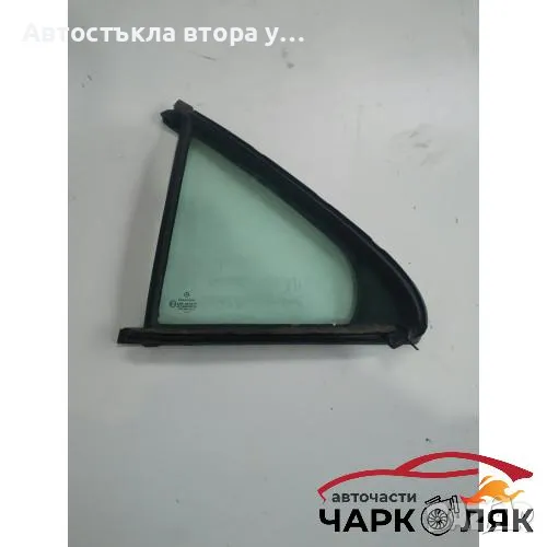 Стъкло задно ляво малко Мерцедес S320 W220, снимка 1