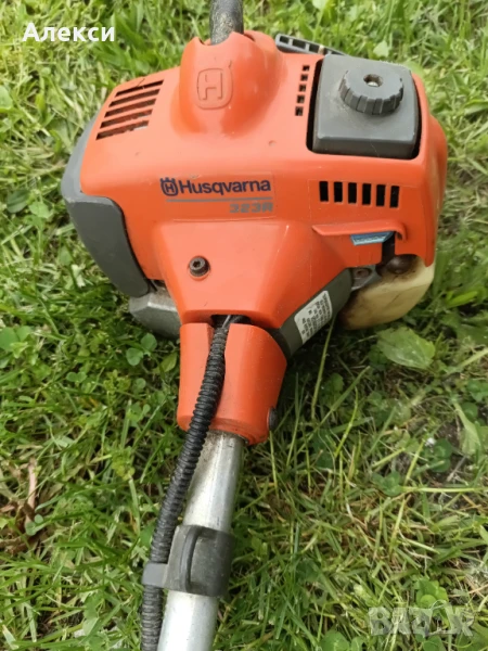 Продавам моторна коса Husqvarna 323 R- изряднa, снимка 1