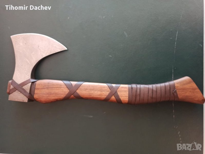 Брадва от дамаска стомана с кожена кания - ръчна изработка, снимка 1
