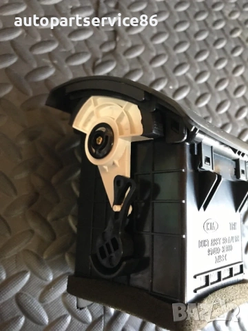 Въздушен отвор за арматурното табло преден десен за KIA Sorento (2003-2007) 97490-3E000, снимка 2 - Части - 53314806