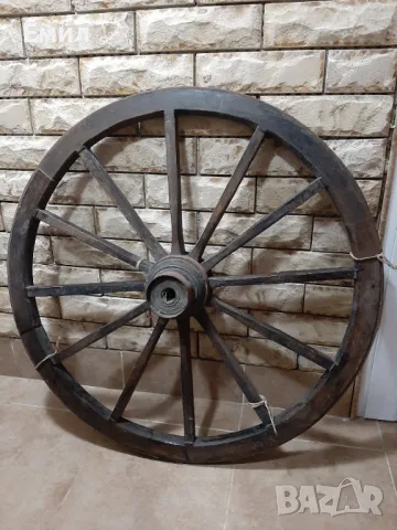 Каруцарско колело  Ф 80 см, снимка 1