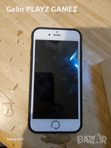 Продава се Айфон 