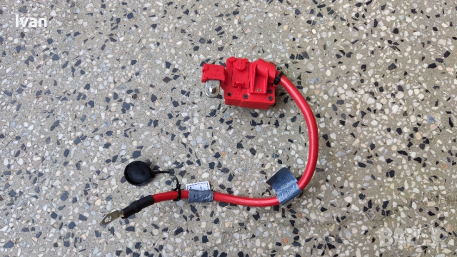 Плюсов кабел (клема) за акумулатор за БМВ Е9Х, снимка 3 - Части - 51760018