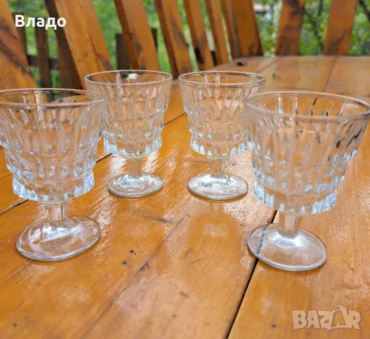 4 стари стъклени чаши от соца, снимка 1