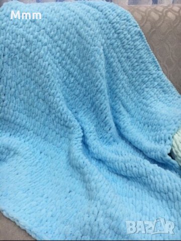 Нови ръчно плетени бебешки одеалца плюшена прежда, снимка 3 - Спално бельо и завивки - 26583515