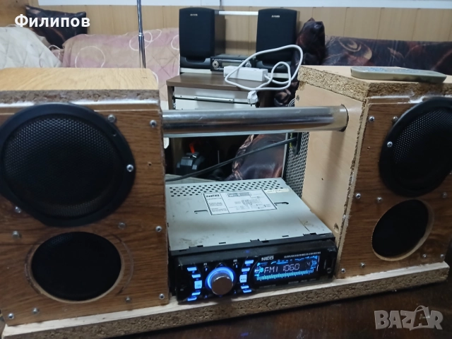 нео- авто радио пригодено за ползване в домашни условия, снимка 3 - Радиокасетофони, транзистори - 52580477