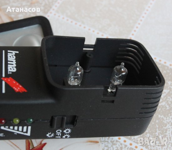 Видео лампа Hama Magnum 30 Combi 6 V/2 x 15 W , снимка 9 - Чанти, стативи, аксесоари - 40036871