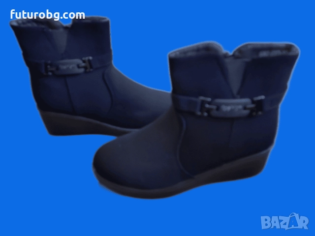 Черни дамски боти с пухкава подплата за студените зимни дни, снимка 2 - Дамски боти - 52230639