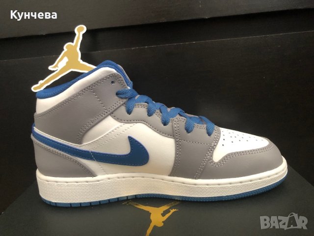 Маратонки оригинални NIKE AIR JORDAN 1 MID WHITE TRUE BLUE GREY, снимка 6 - Детски маратонки - 43386433