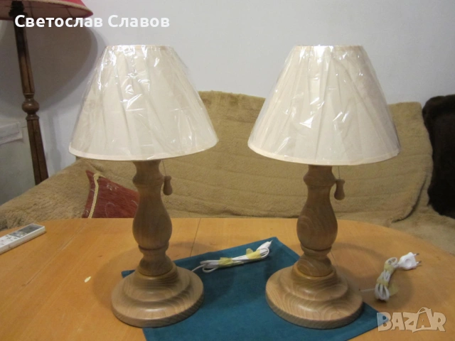 Комплект настолни /нощни/ лампи от стругована акация 2, снимка 2 - Настолни лампи - 50479417