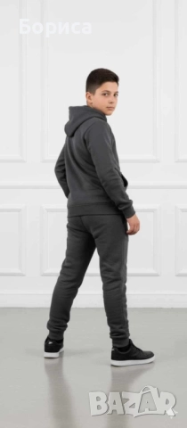 Детски ватиран екип Найк , снимка 2 - Детски комплекти - 52375058