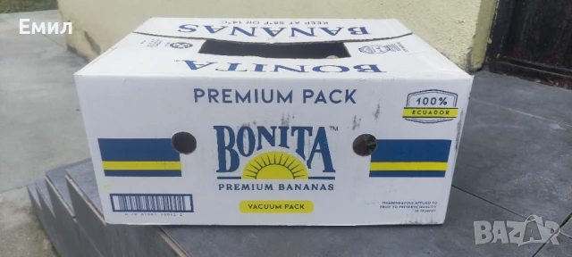 Бананови Кашони