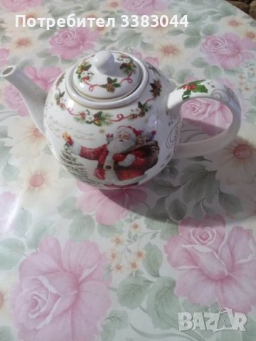 Порцеланов чайник