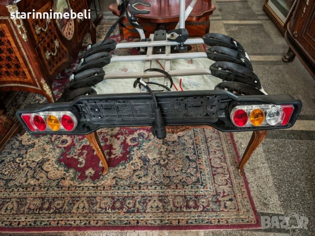 Италиански багажник за 4 велосипеда за теглич , снимка 3 - Аксесоари и консумативи - 51287600