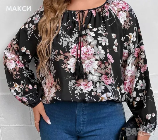 Макси елегантна ефирна туника с ефектна вързалка с пискюлчета в красив флорален десен