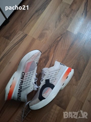 ON Running Cloudboom Strike , снимка 6 - Маратонки - 53456183