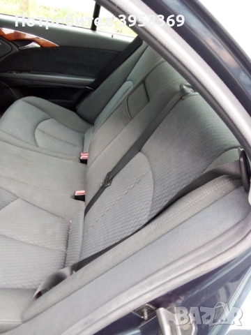 Продавам Мерцедес Е270, снимка 9 - Автомобили и джипове - 53571998