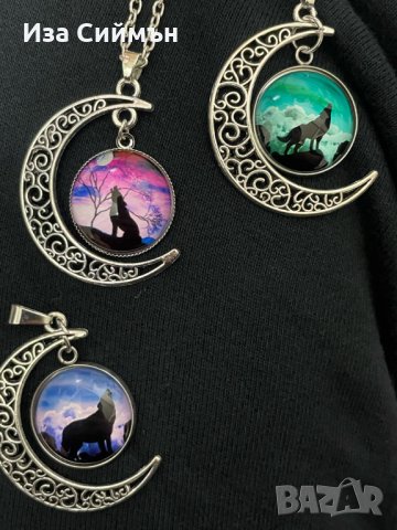 Медальон с вълк и луна, снимка 2 - Колиета, медальони, синджири - 34984609