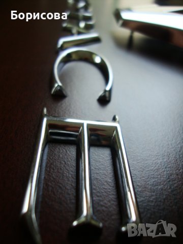 Продавам емблема & надпис Renault  Espace оригинална!, снимка 13 - Части - 37788919