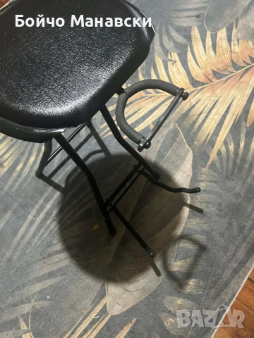 Стойки за микрофон и музикални инструменти