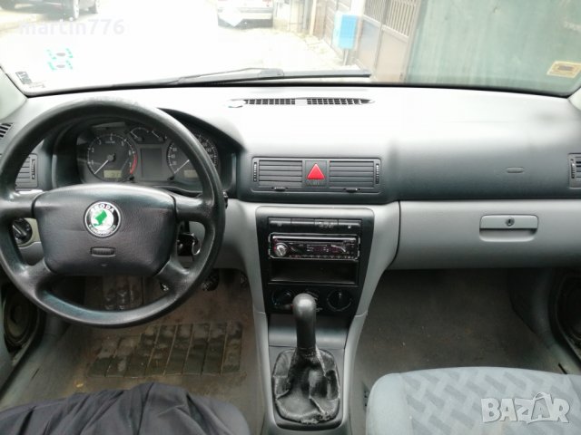 Skoda Octavia 2.0i 115коня на части, снимка 11 - Автомобили и джипове - 26663700