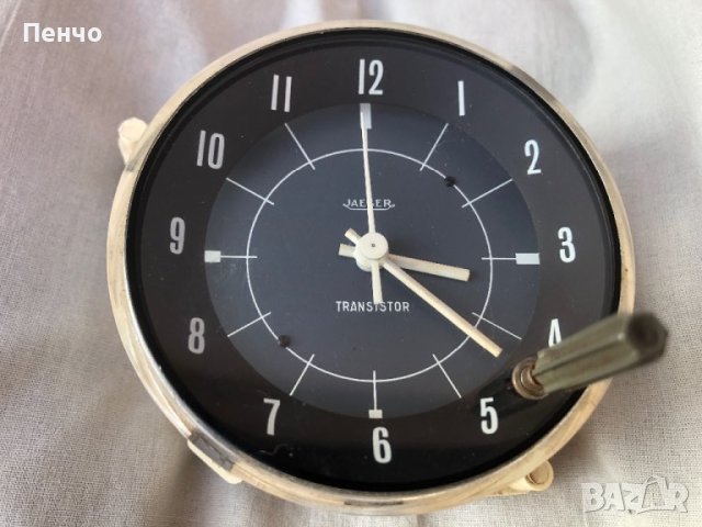 стар авто часовник "JAEGER" - 1965/70г. - ретро, снимка 1 - Антикварни и старинни предмети - 43786112